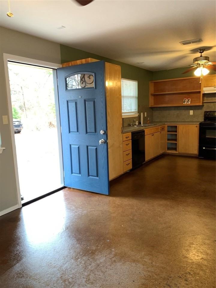 258 Private Road 7422 - Photo 6 of 27