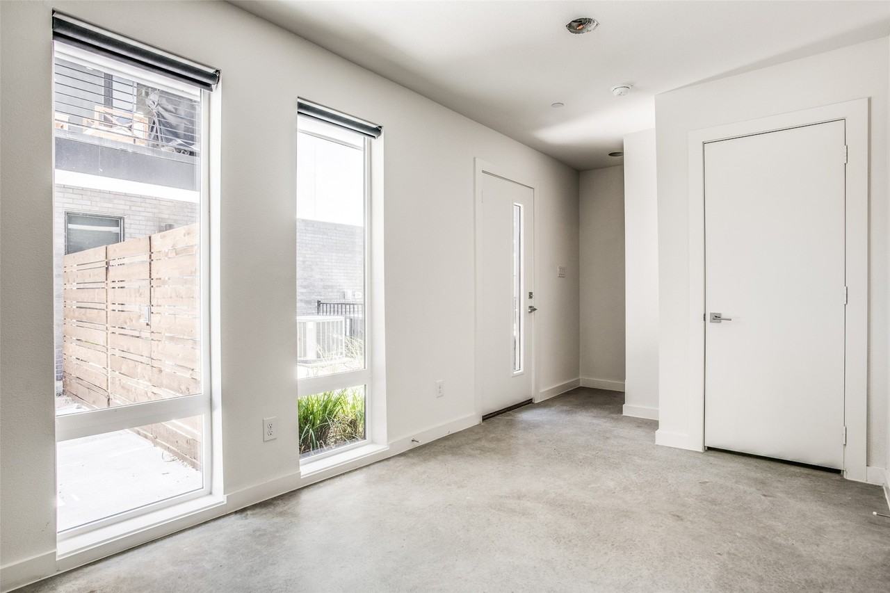 2180 Bennett Ave #206 - Photo 4 of 21