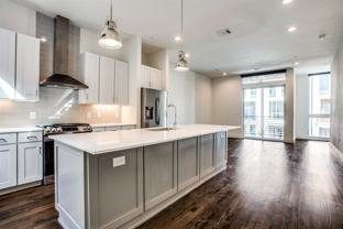 2128 Ashby St #602 - Photo 1 of 1