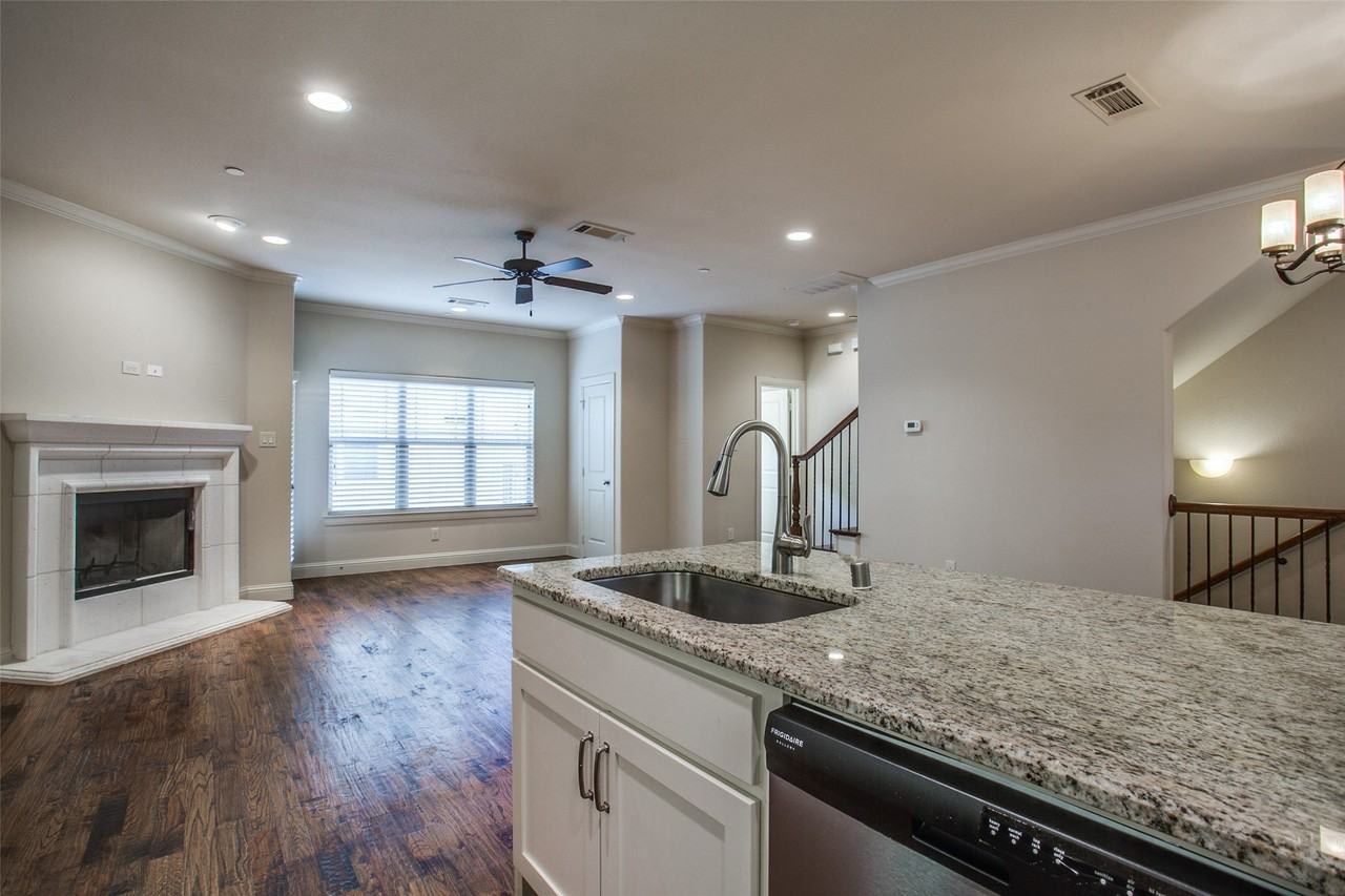6136 Oram St #3 - Photo 5 of 14