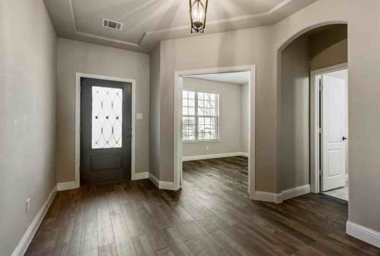 3716 Cameroon Ln - Photo 5 of 23