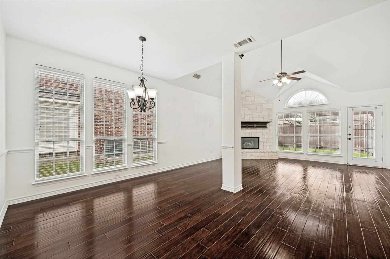 13075 Janet Dr - Photo 7 of 30