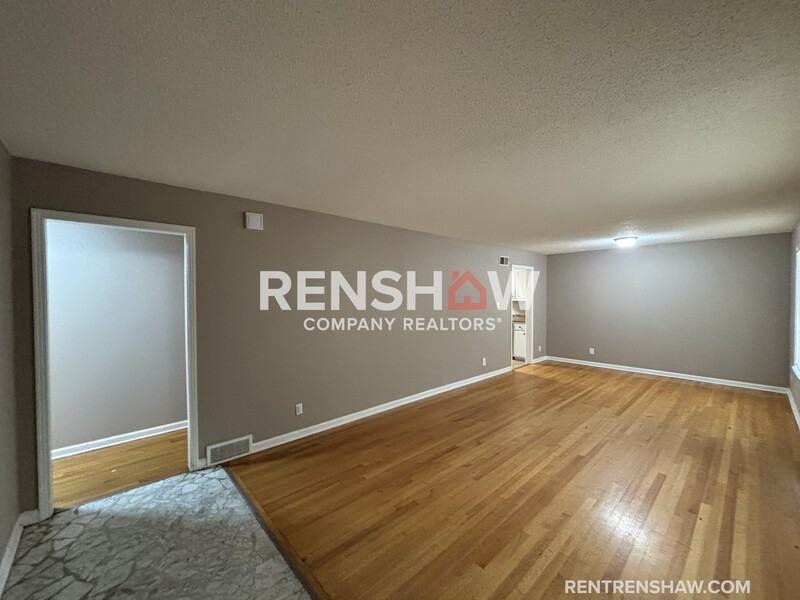 4348 Manor Haven Dr - Photo 2 of 21