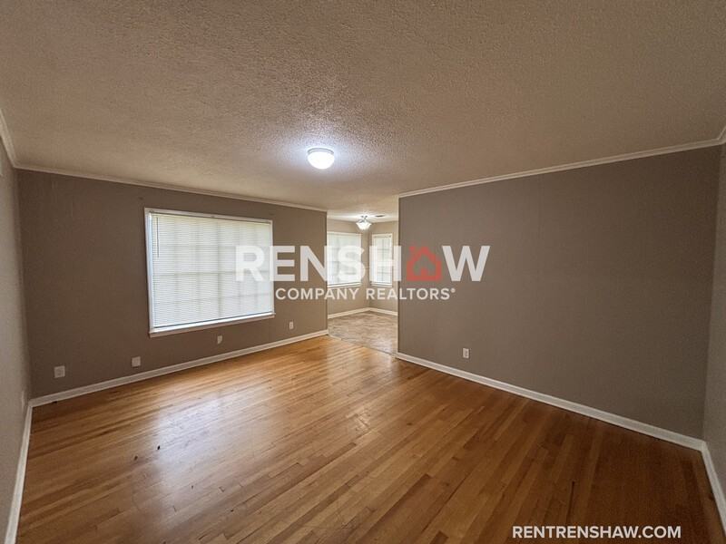 4348 Manor Haven Dr - Photo 5 of 21