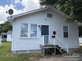 2709 N Davis Hwy - Photo 1 of 1