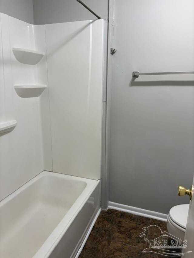 2709 N Davis Hwy - Photo 5 of 11