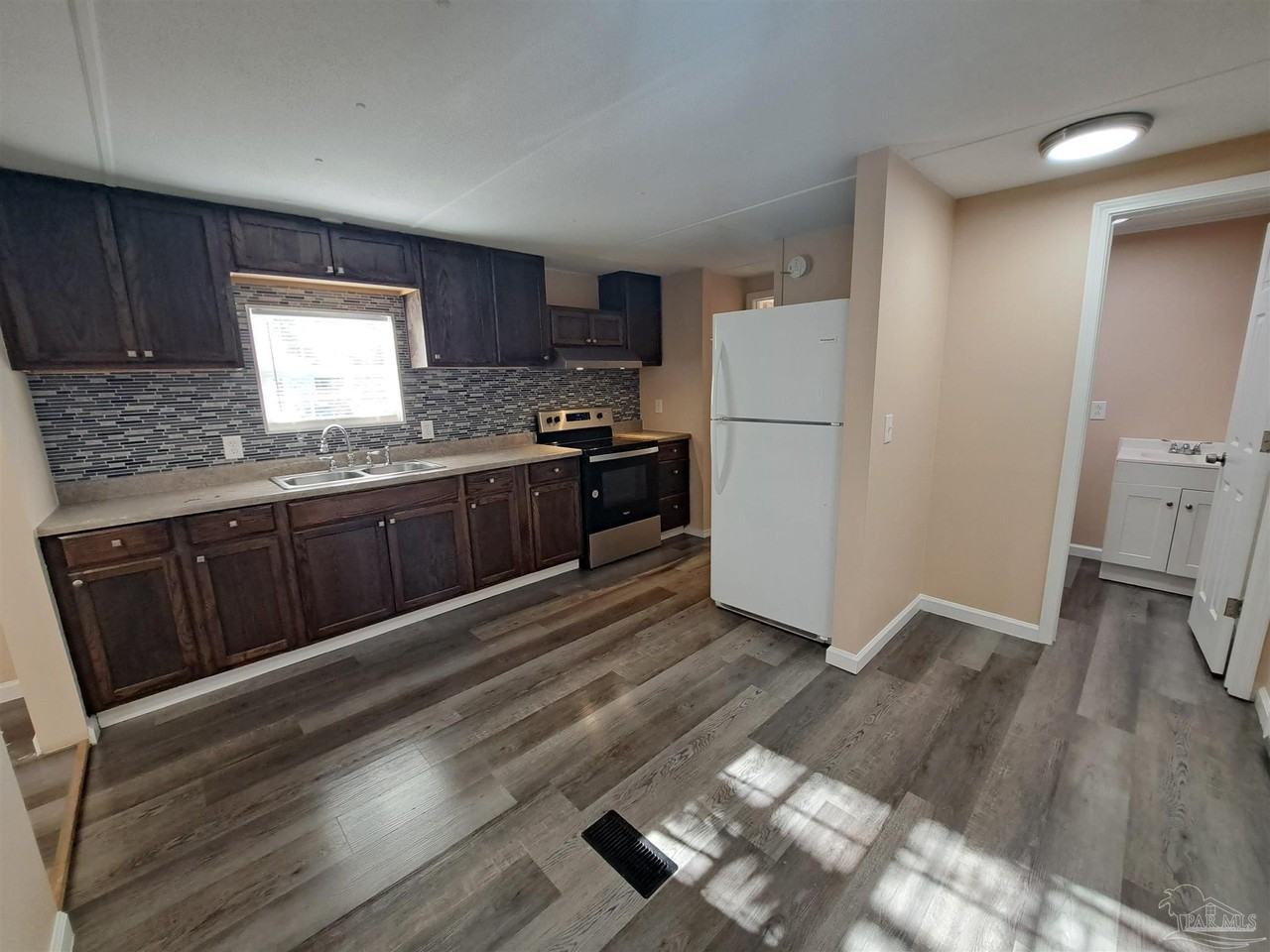 8561 San Miguel Calzada - Photo 7 of 21