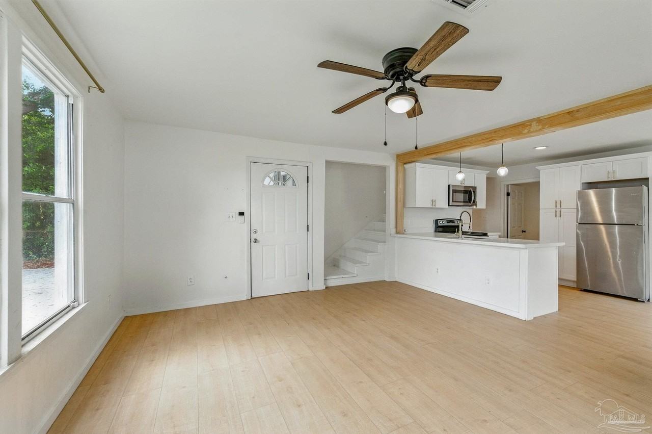 61 E Ensley St - Photo 6 of 39