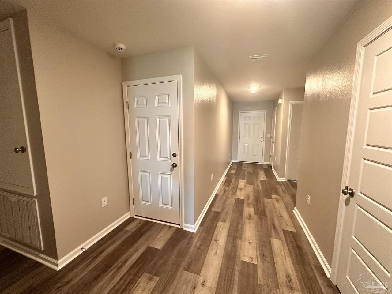 2348 Kirkwood Dr - Photo 3 of 16