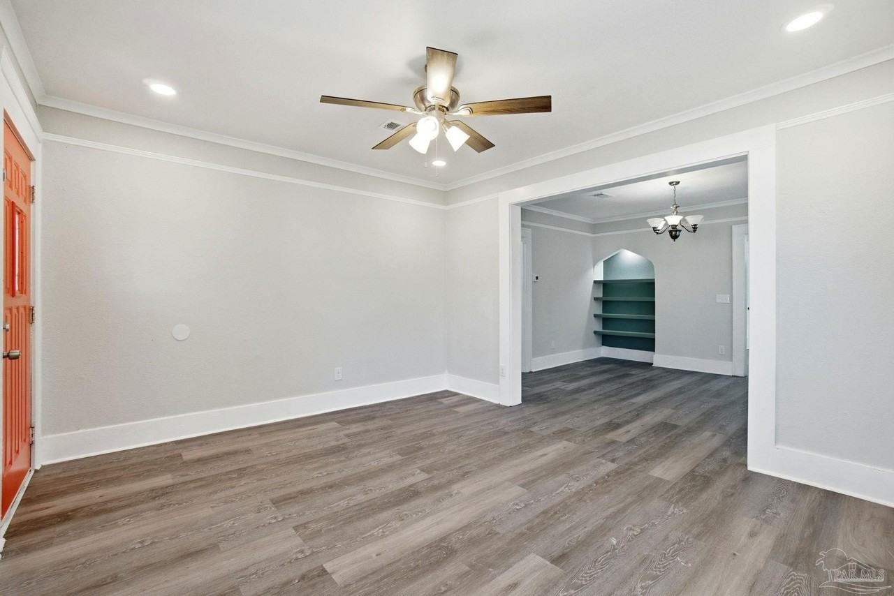 505 S 1st St - Photo 6 of 34