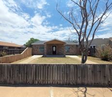 featured image of 909 College Ave