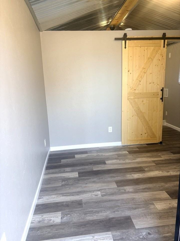 3405 W Ohio Ave #B - Photo 3 of 10