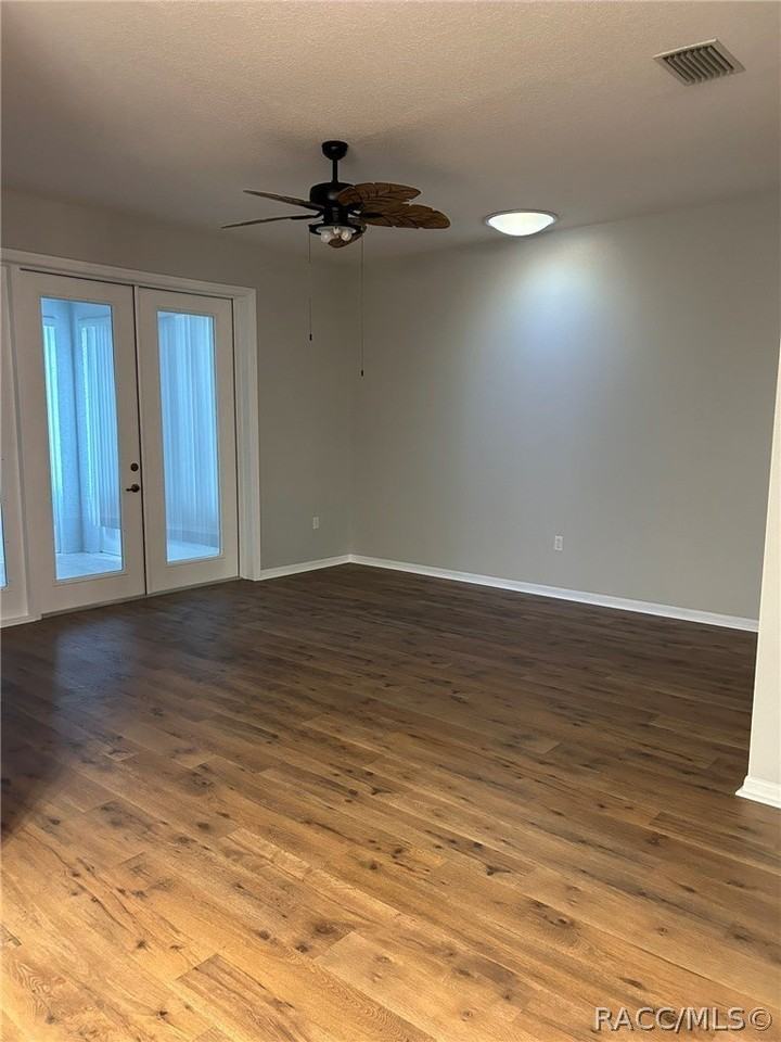 6821 E Queensbury Ln - Photo 3 of 24