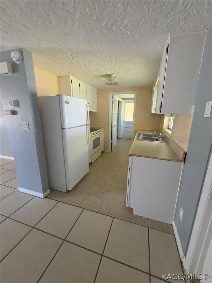 45 S Monroe St - Photo 6 of 21