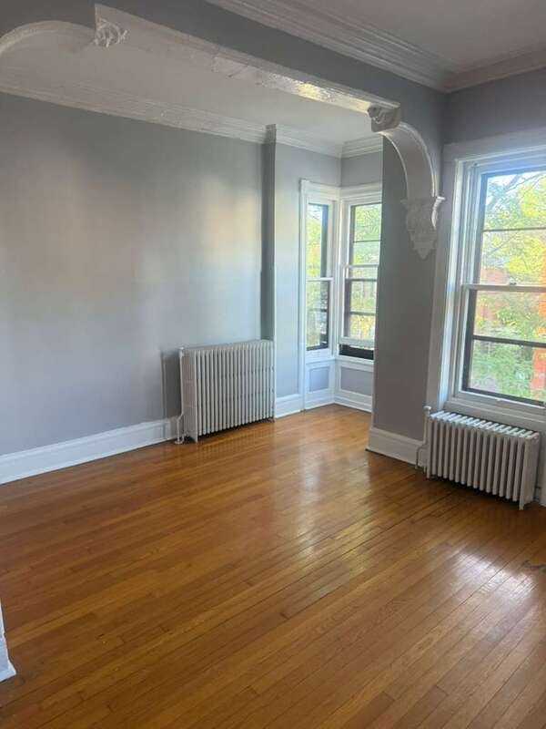 240 Elm St - Photo 4 of 8
