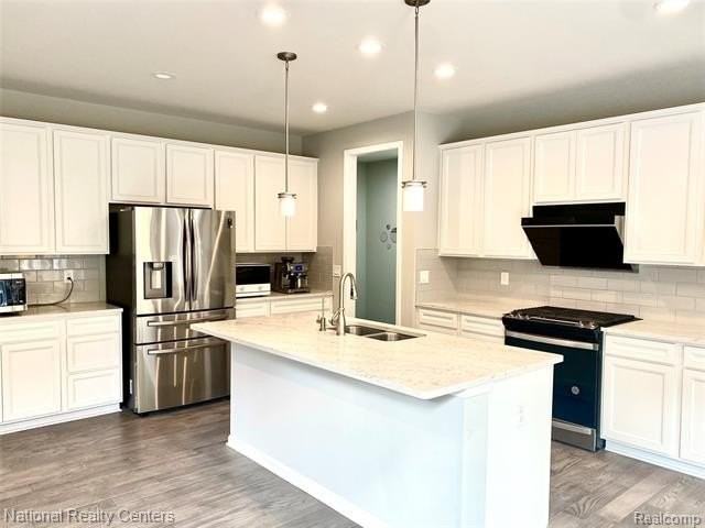 2835 Dillon Dr - Photo 7 of 29