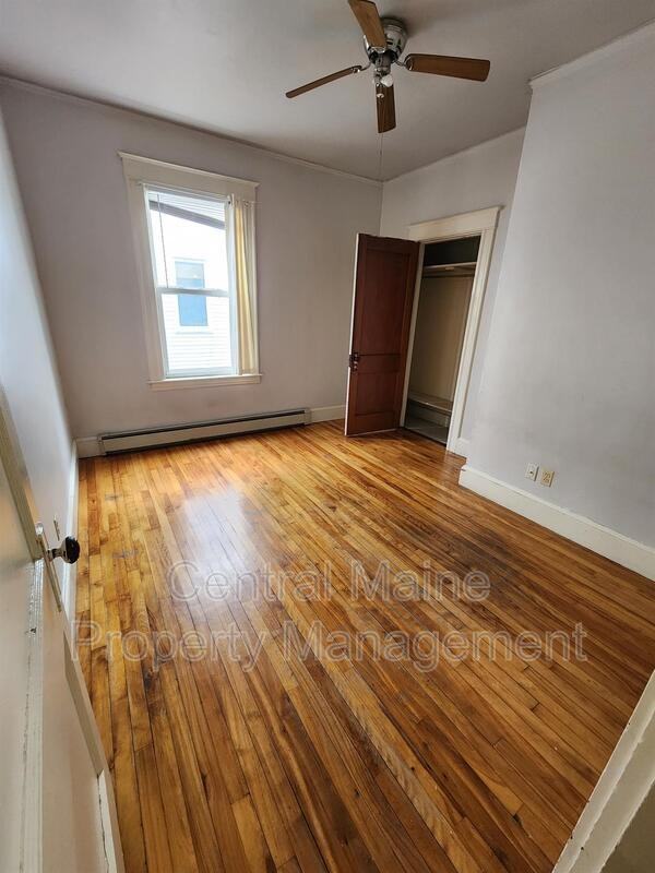 62 Howard St #62HOWARD1 - Photo 3 of 10