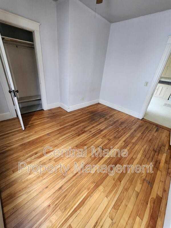 62 Howard St #62HOWARD1 - Photo 4 of 10