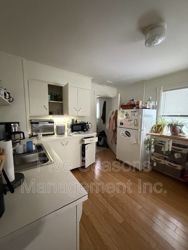 188 North St - Photo 4 of 16