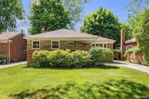featured image of 21905 Sussex St