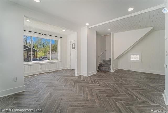 575 E Drayton St - Photo 4 of 15