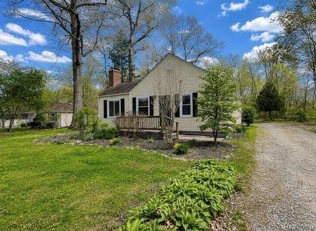 3428 Hazelton Ave - Photo 3 of 5
