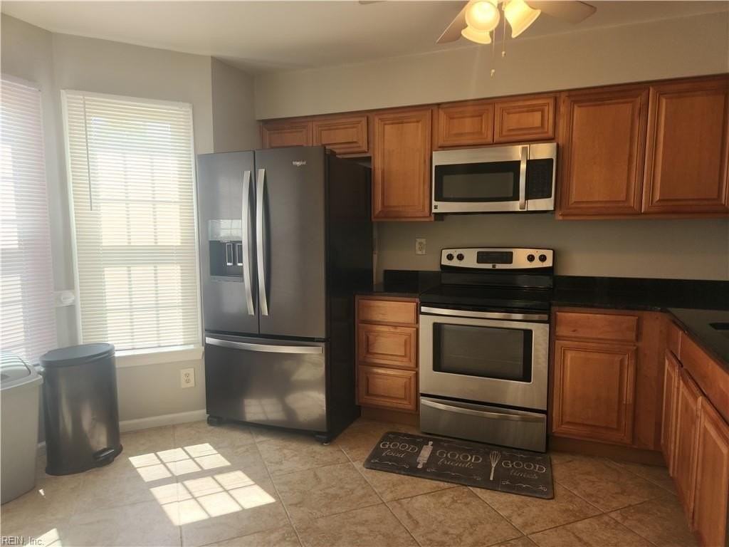 4776 Woods Edge Rd - Photo 3 of 23