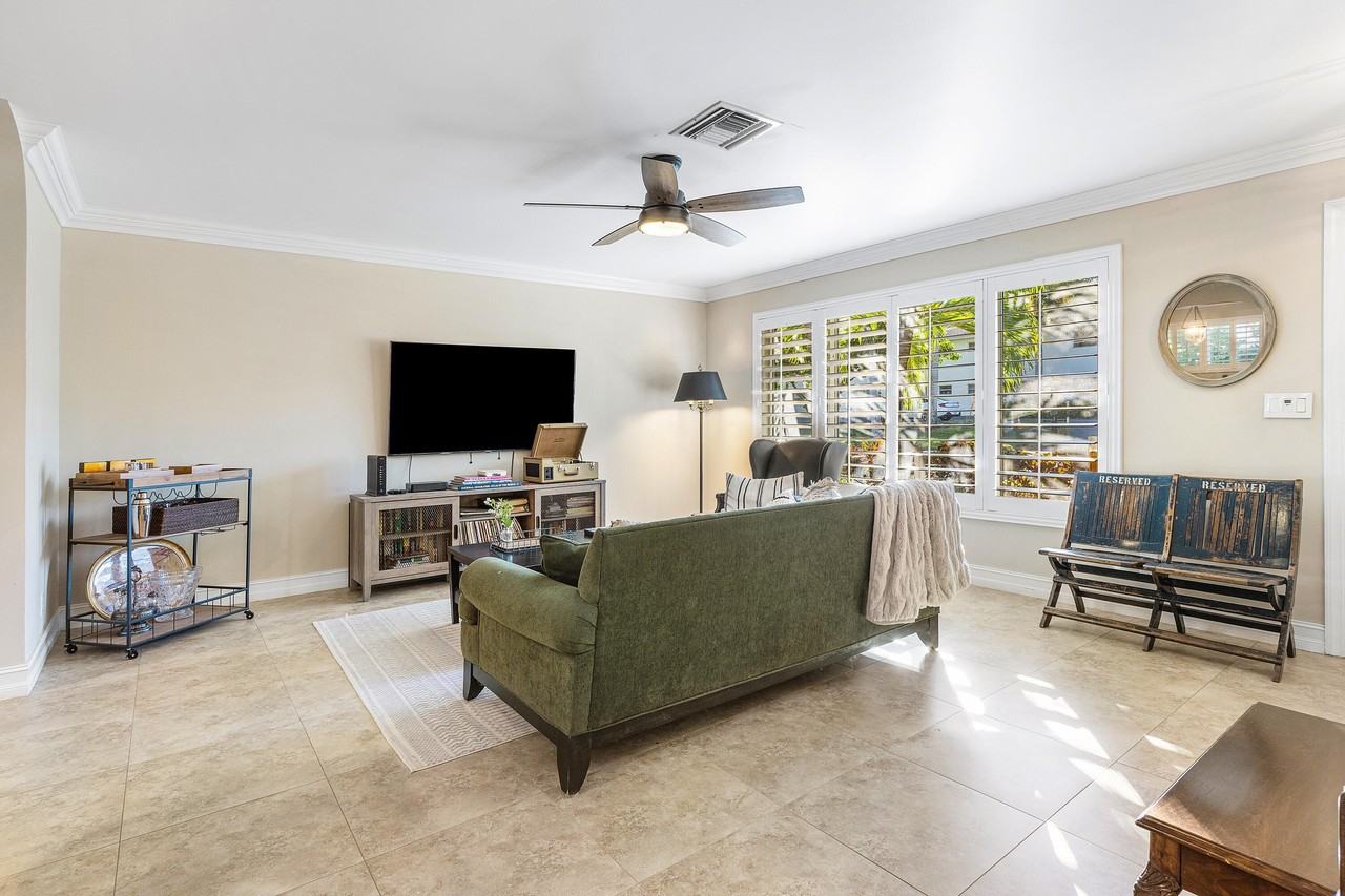770 Nw 3rd Ave - Photo 7 of 45