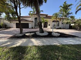 featured image of 4081 N 41st St