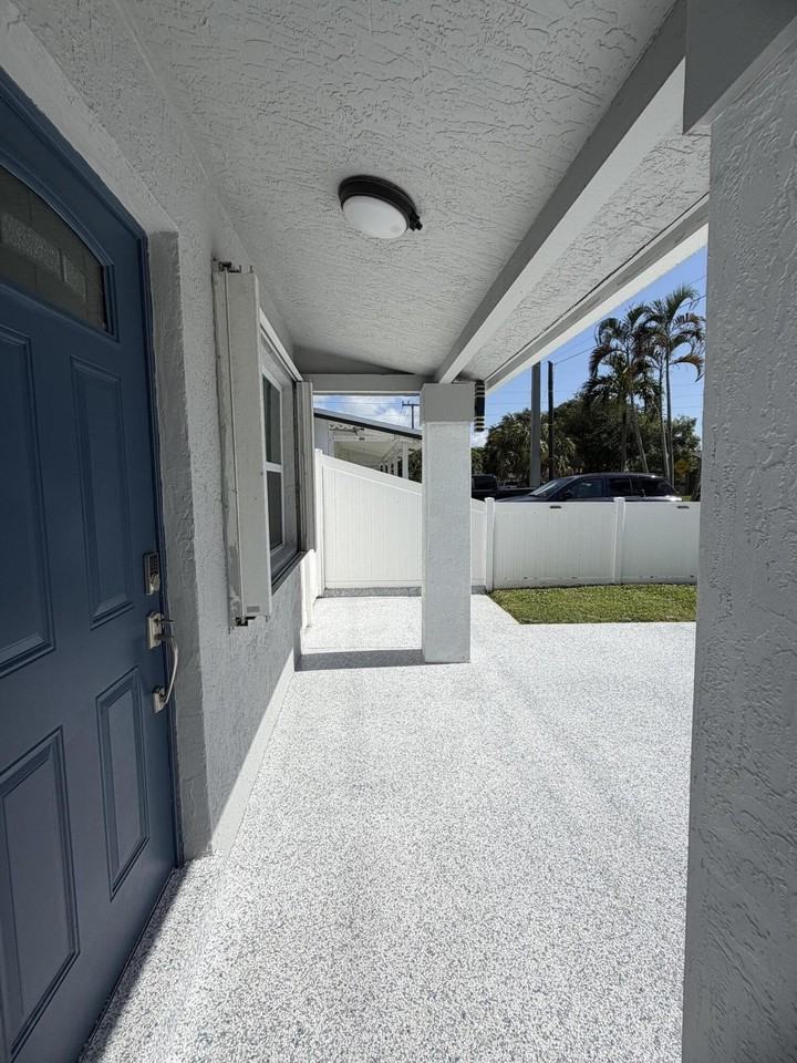 128 Nw 10th Ave - Photo 7 of 19