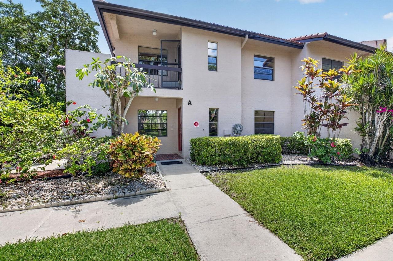 9264 Vista Del Lago #24A - Photo 2 of 48