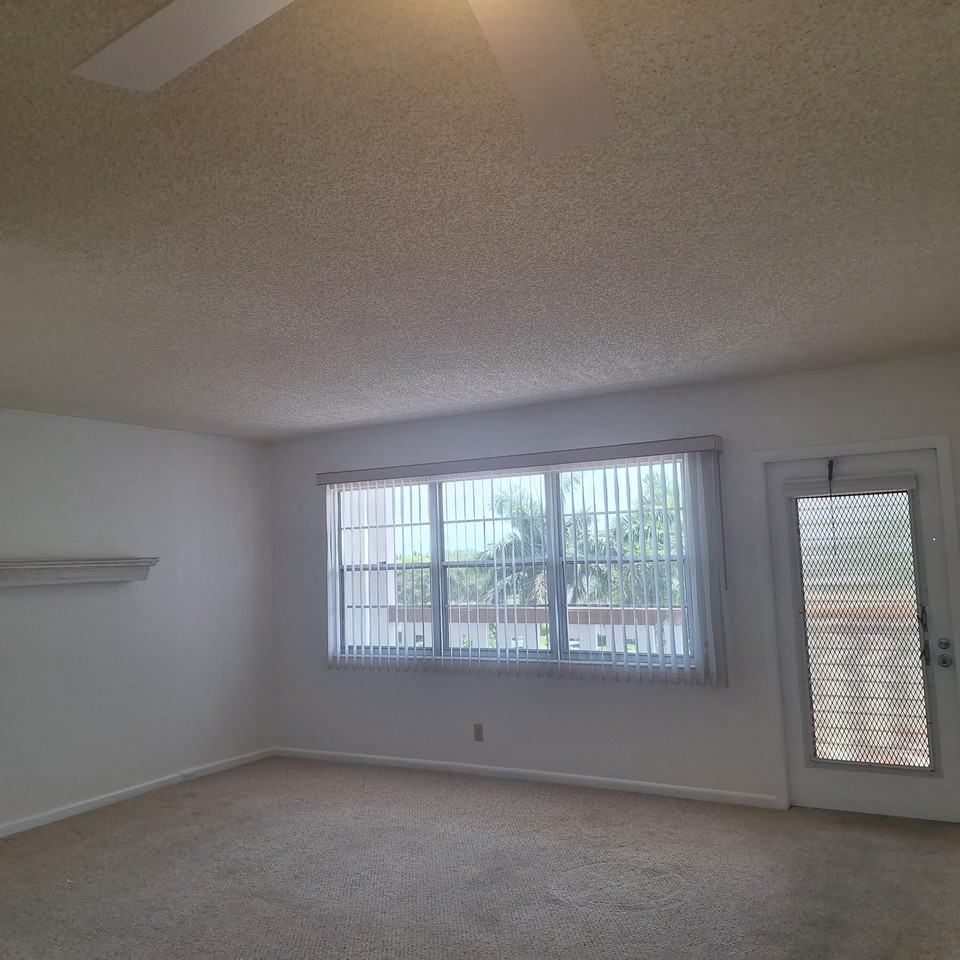 4007 Cornwall A #4007 - Photo 2 of 35