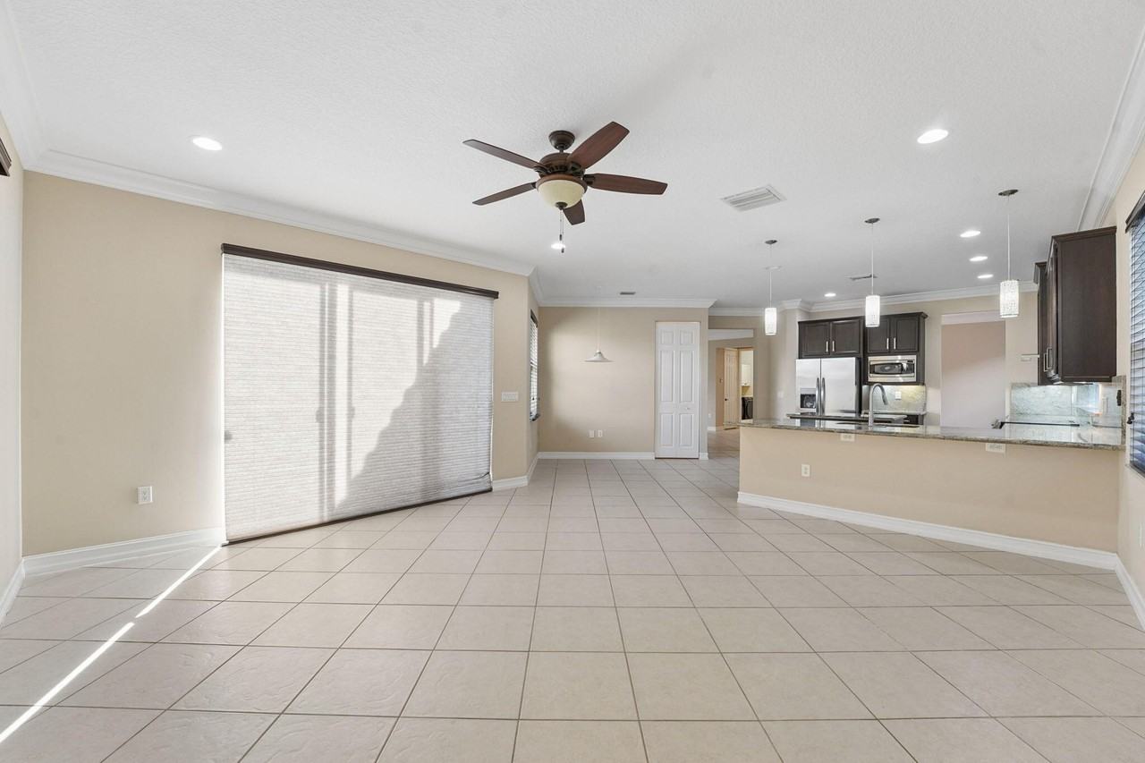 8256 Savara Streams Ln - Photo 5 of 50