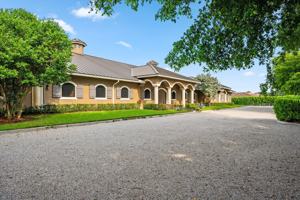 featured image of 3509 Grand Prix Farms Dr