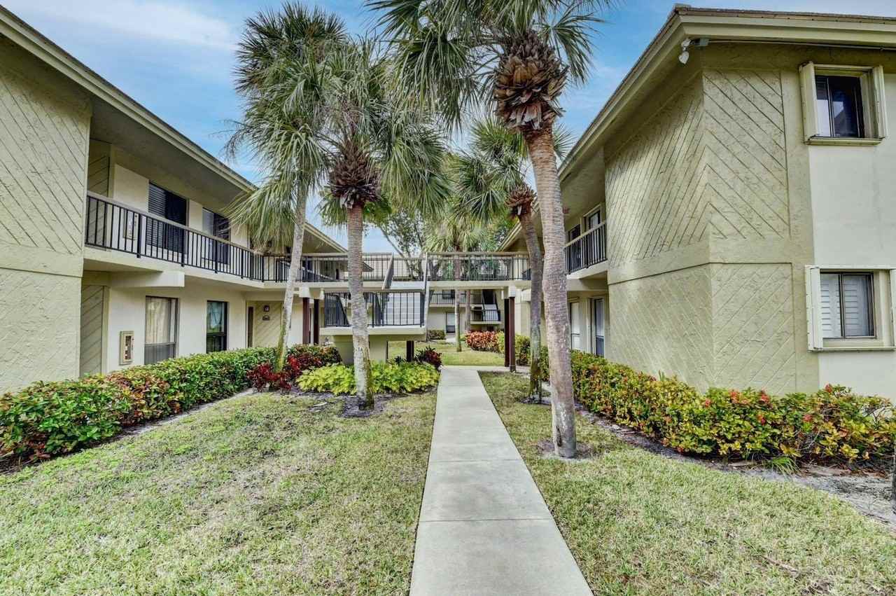 159 Nw 70th St #402