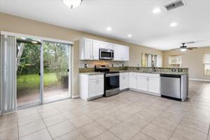 featured image of 1533 Rialto Dr