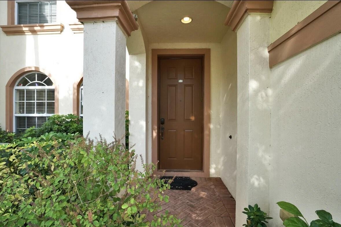 16097 Poppyseed Cir #1905 - Photo 2 of 29