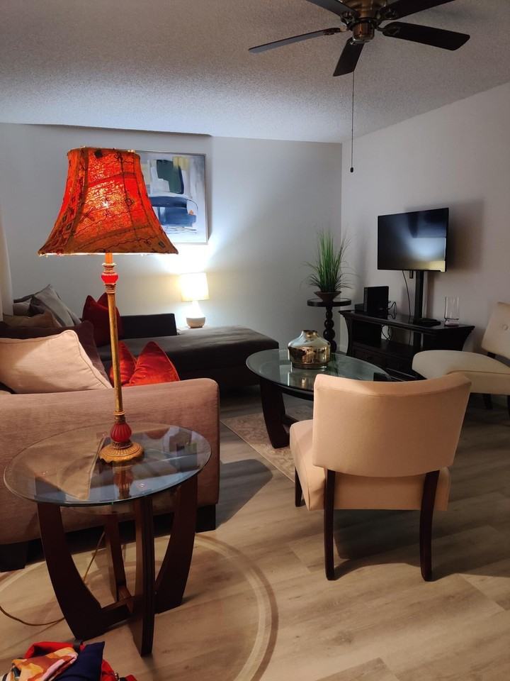 369 Burgundy H #369 - Photo 6 of 18