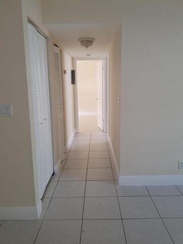 720 N Dixie Hwy #202 - Photo 4 of 12