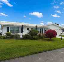 1915 Sw 17th Ave - Photo 1 of 1