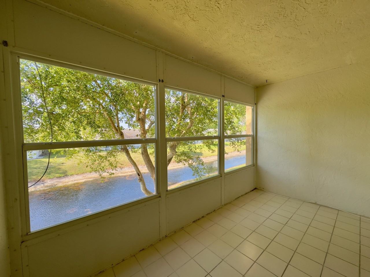2800 Fiore Way #201 - Photo 6 of 26