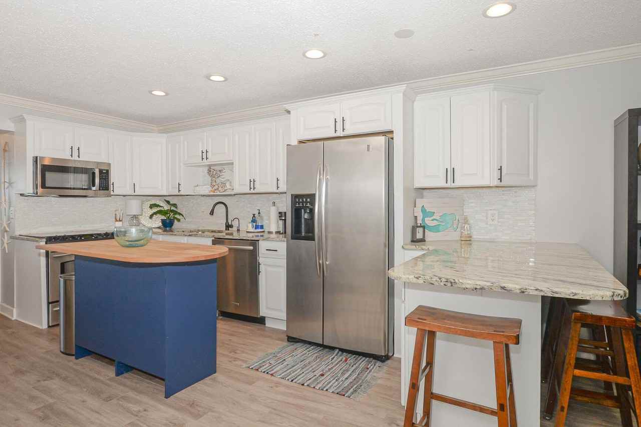 110 Sw Hideaway Pl - Photo 7 of 35