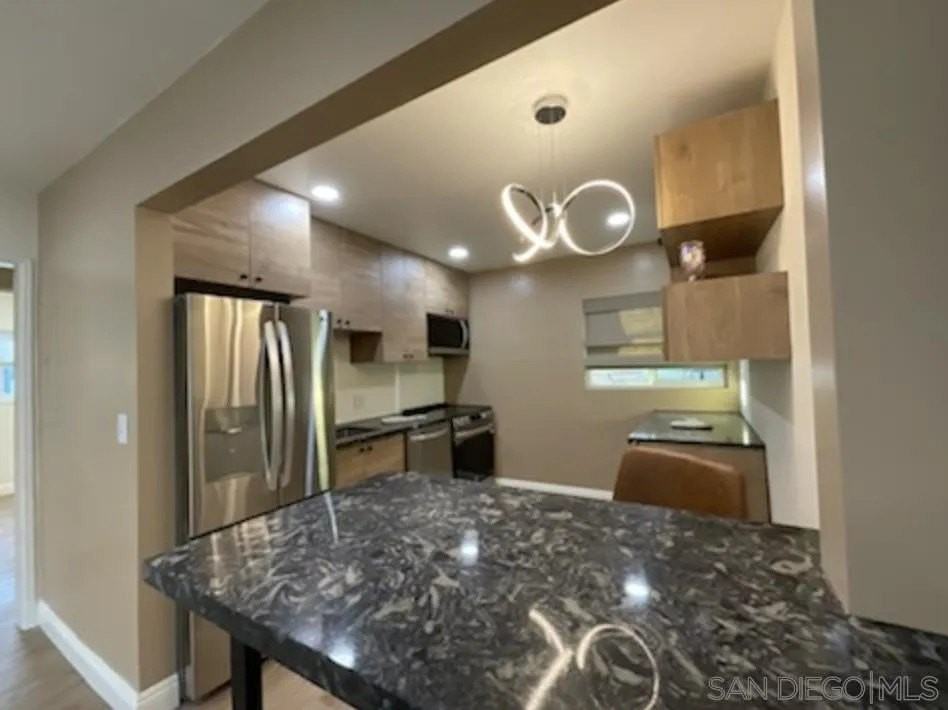 3034 Newell St #3034 - Photo 3 of 10