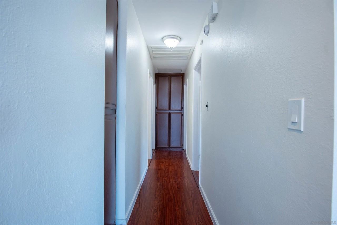 1319 Grand Ave - Photo 7 of 15