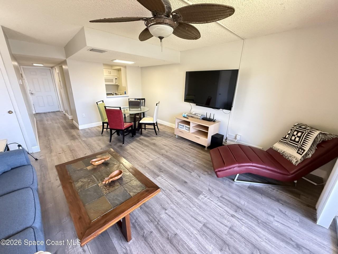 7101 Ridgewood Ave #209 - Photo 4 of 19
