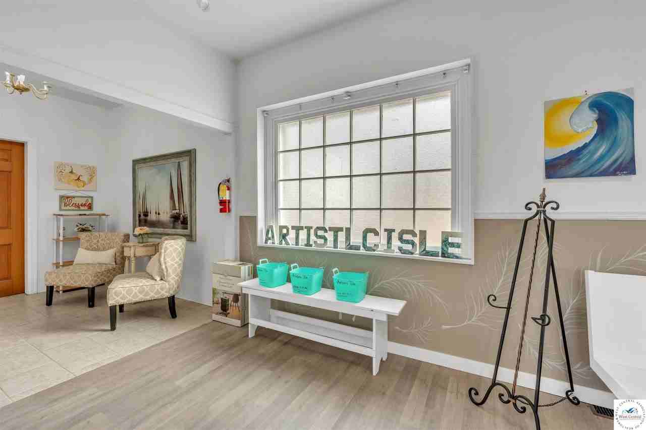 120 E 6th St - Photo 7 of 15