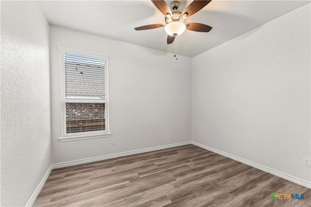 1110 Zora Dr #B - Photo 7 of 16