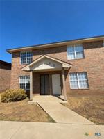 featured image of 3202 Hereford Ln #B