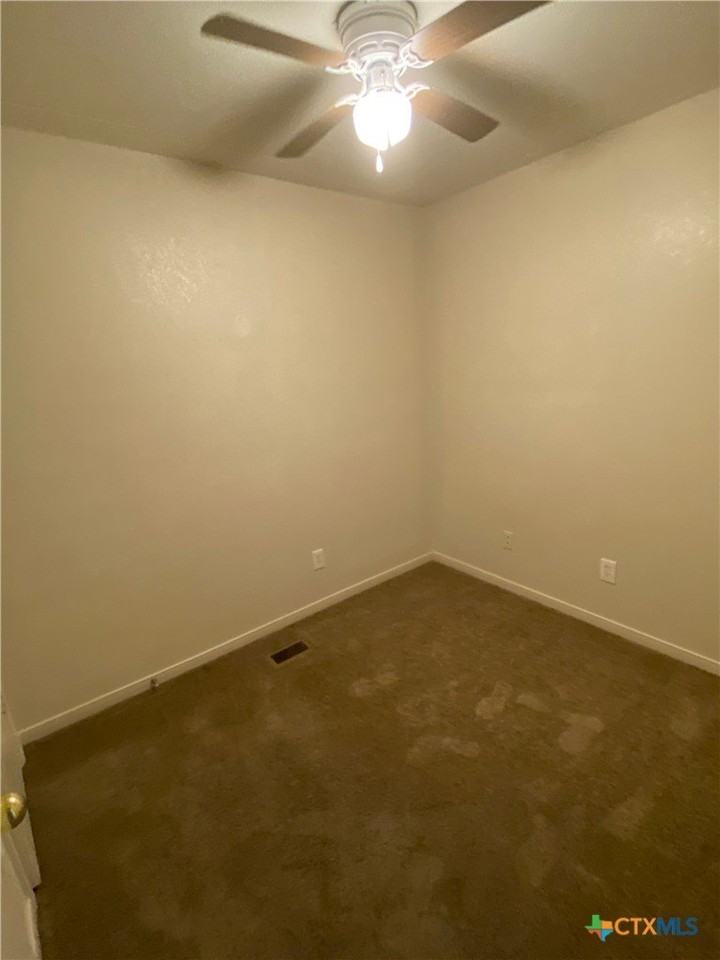 3202 Hereford Ln #B - Photo 6 of 7