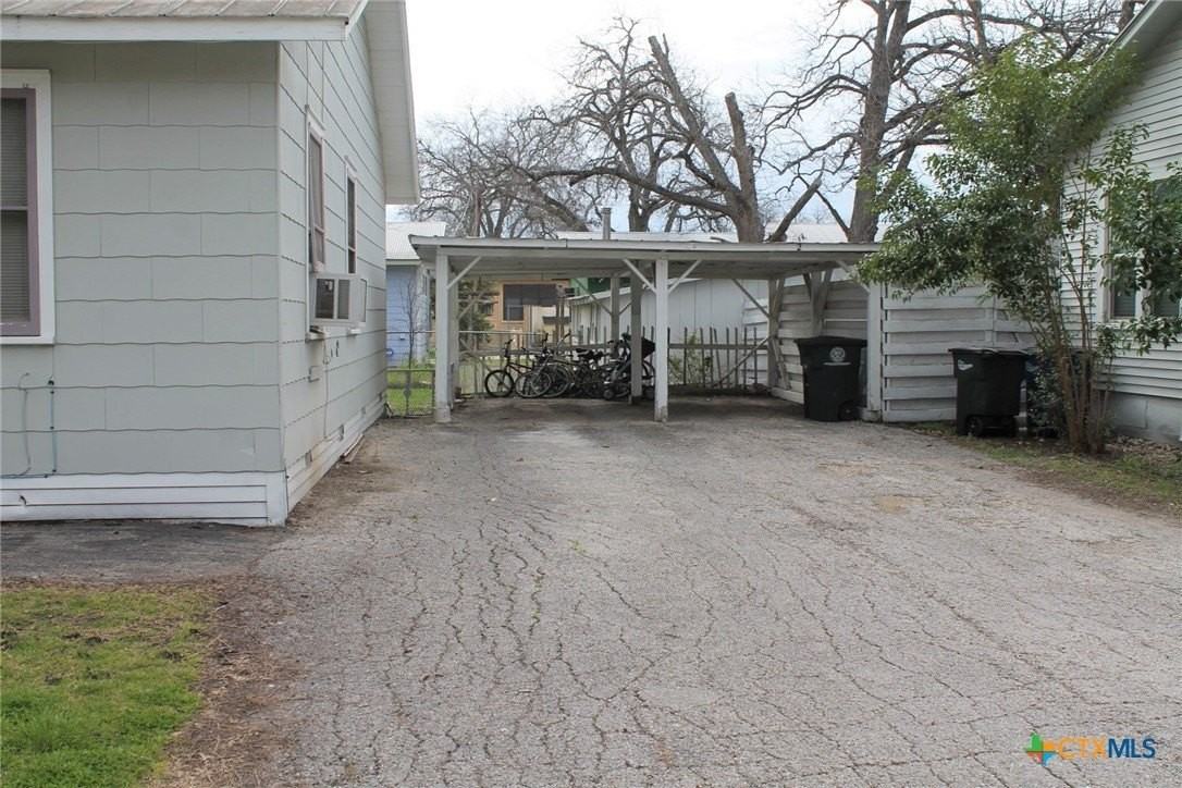 671 Roosevelt St - Photo 2 of 14
